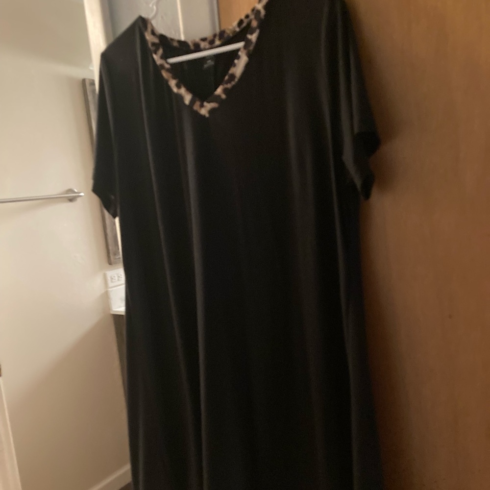 Emery Rose Black Dress with Animal print lining